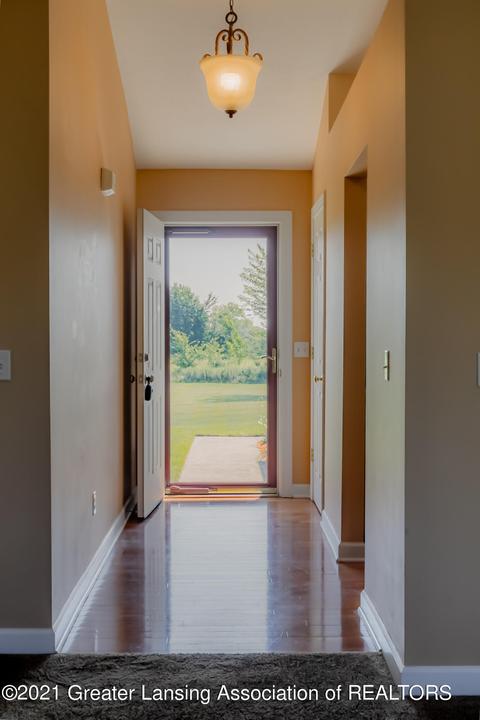 10660 S Airport Rd, Dewitt, MI 48820 photo 11