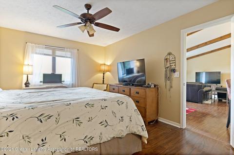 812 W Amesbury Dr, Dewitt, MI 48820 photo 14