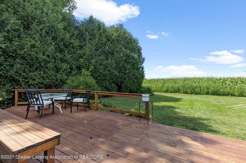 812 W Amesbury Dr, Dewitt, MI 48820 photo 29
