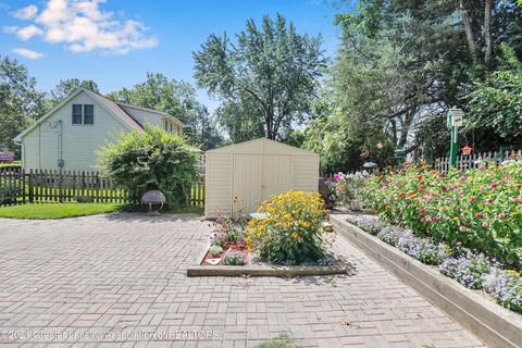 838 E Scott St, Grand Ledge, MI 48837 photo 41
