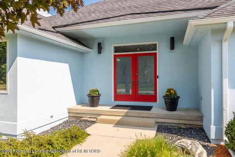311 W Spring Meadows Ln, Dewitt, MI 48820 photo 5