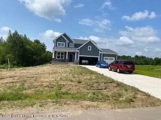 11480 Stone River Dr, Dewitt, MI 48820 photo 1
