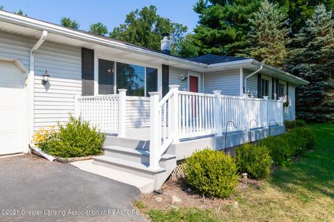 919 Wolverine Rd, Mason, MI 48854 photo 3