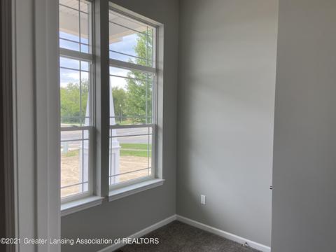 607 Garden Ln, Perry, MI 48872 photo 6