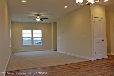 3549 Bath Rd, Perry, MI 48872 photo 5