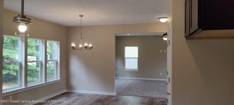 802 Starlight Way, Perry, MI 48872 photo 16