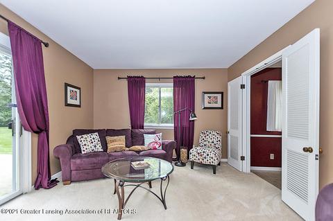 3200 Sunnylane, Lansing, MI 48906 photo 4
