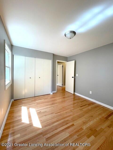 2121 Riverside Ct, Lansing, MI 48906 photo 18