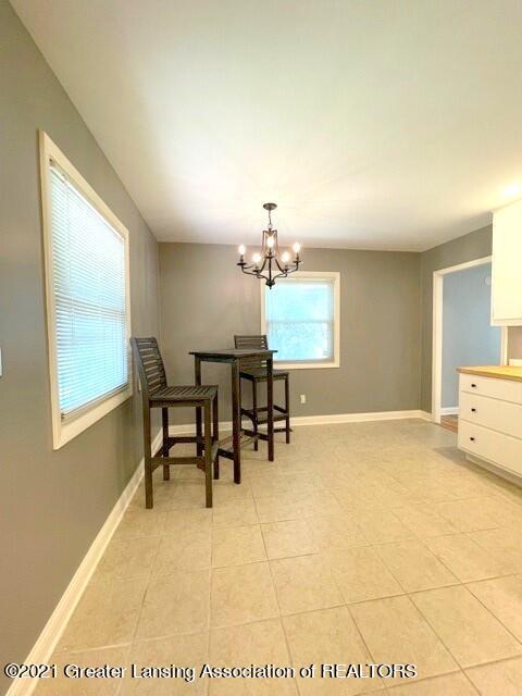 2121 Riverside Ct, Lansing, MI 48906 photo 13