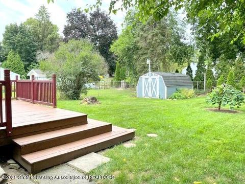 2121 Riverside Ct, Lansing, MI 48906 photo 32