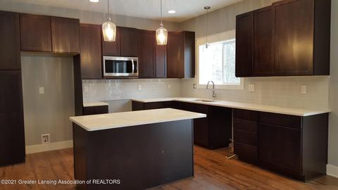 3809 Thorncrest Dr, Jackson, MI 49203 photo 7