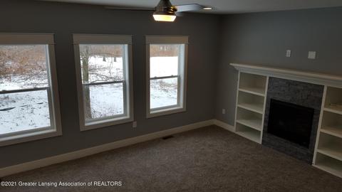 3809 Thorncrest Dr, Jackson, MI 49203 photo 3