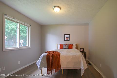 225 S Scott St, Dewitt, MI 48820 photo 13