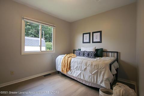 225 S Scott St, Dewitt, MI 48820 photo 8