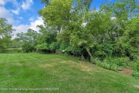 1772 Nemoke Trl, Haslett, MI 48840 photo 23