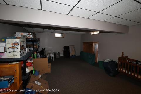 305 E Park St, Saint Johns, MI 48879 photo 36