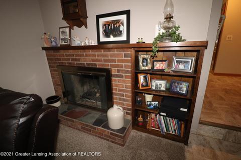 305 E Park St, Saint Johns, MI 48879 photo 21
