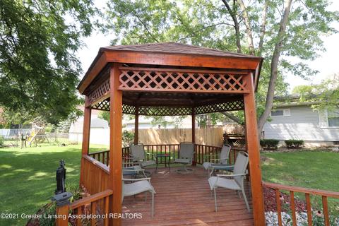 305 E Park St, Saint Johns, MI 48879 photo 45