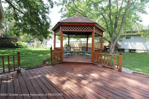 305 E Park St, Saint Johns, MI 48879 photo 46
