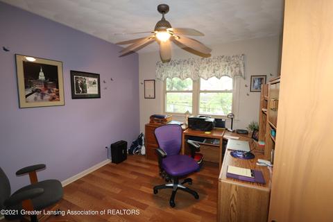 305 E Park St, Saint Johns, MI 48879 photo 32