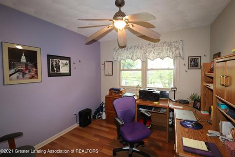 305 E Park St, Saint Johns, MI 48879 photo 31