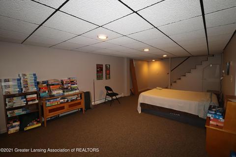 305 E Park St, Saint Johns, MI 48879 photo 37