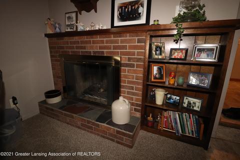 305 E Park St, Saint Johns, MI 48879 photo 22