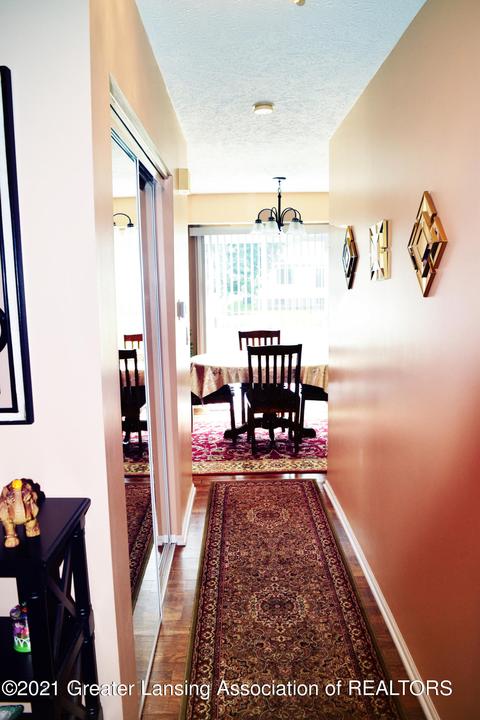 3940 E Sunwind, Okemos, MI 48864 photo 3
