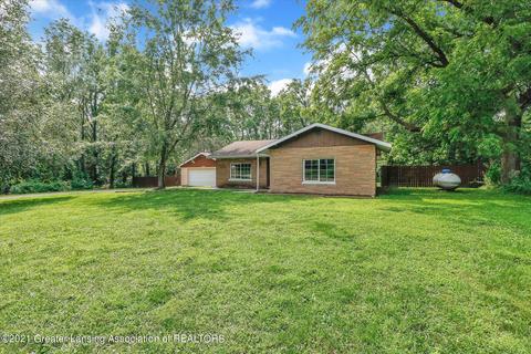 9702 S Clinton Trl, Eaton Rapids, MI 48827 photo 4