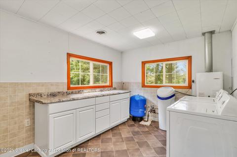 9702 S Clinton Trl, Eaton Rapids, MI 48827 photo 19