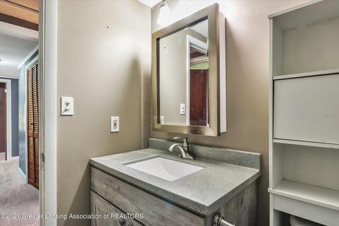 9702 S Clinton Trl, Eaton Rapids, MI 48827 photo 18