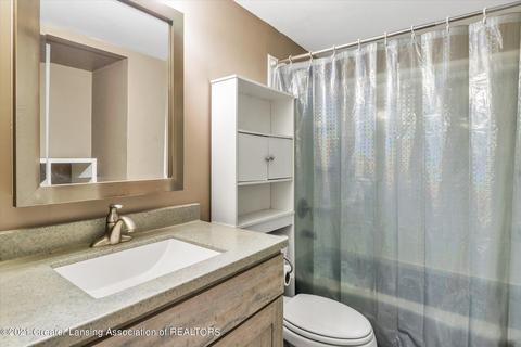 9702 S Clinton Trl, Eaton Rapids, MI 48827 photo 17
