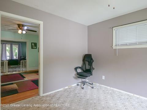 1024 Britten Ave, Lansing, MI 48910 photo 13