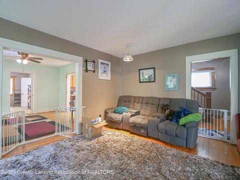 1024 Britten Ave, Lansing, MI 48910 photo 21