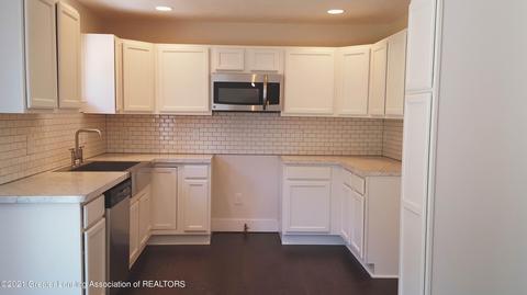 3533 Bath Rd, Perry, MI 48872 photo 2