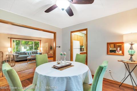 201 E Cavanaugh Rd, Lansing, MI 48910 photo 13