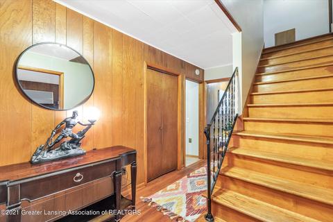 201 E Cavanaugh Rd, Lansing, MI 48910 photo 7