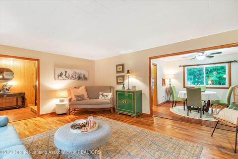 201 E Cavanaugh Rd, Lansing, MI 48910 photo 11