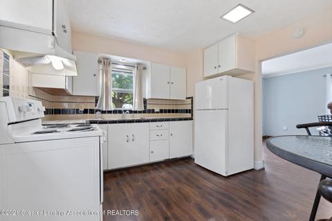 2415 Lyons Ave, Lansing, MI 48910 photo 16