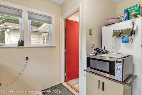 10531 Chandler Rd, Dewitt, MI 48820 photo 17