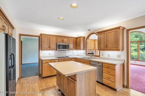 113 Rivergate Ln, Dewitt, MI 48820 photo 14