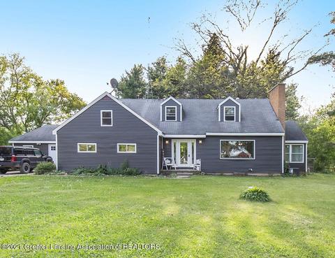 10204 M-52, Perry, MI 48872 photo 1