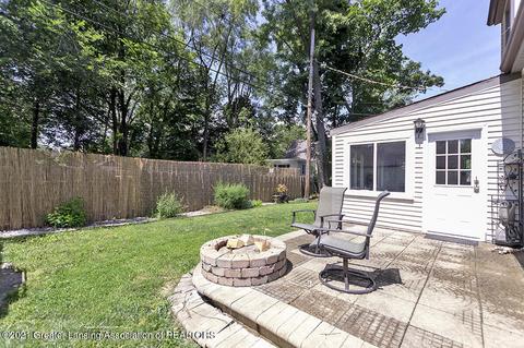 2110 Devonshire Ave, Lansing, MI 48910 photo 19