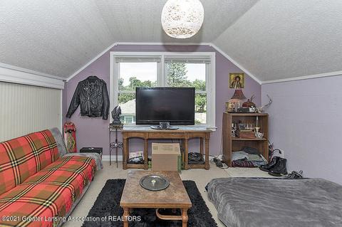 2110 Devonshire Ave, Lansing, MI 48910 photo 16