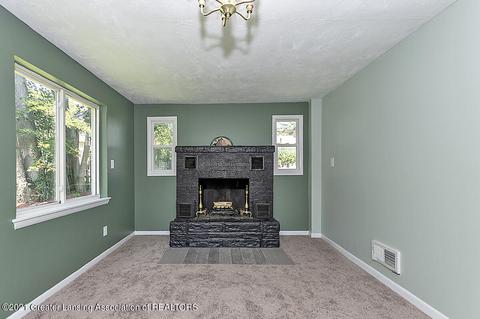2110 Devonshire Ave, Lansing, MI 48910 photo 11