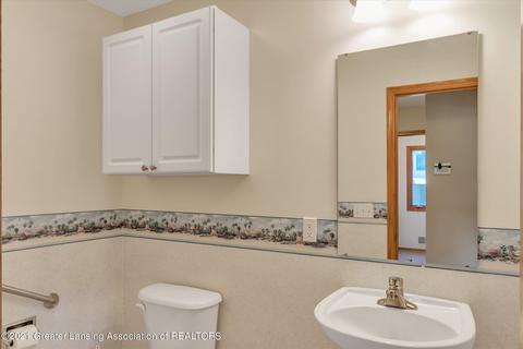 11622 Sara Ann Dr, Dewitt, MI 48820 photo 18