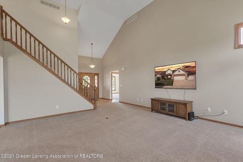11622 Sara Ann Dr, Dewitt, MI 48820 photo 9