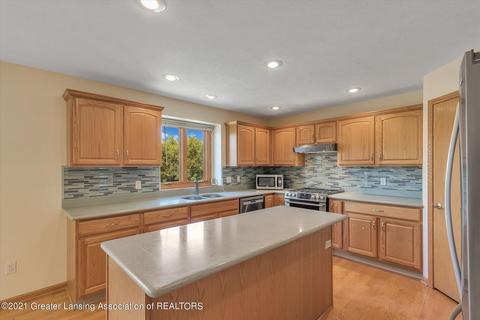 11622 Sara Ann Dr, Dewitt, MI 48820 photo 14