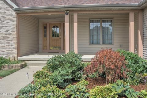 11622 Sara Ann Dr, Dewitt, MI 48820 photo 5