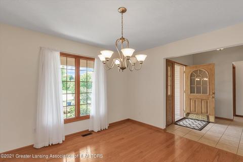 11622 Sara Ann Dr, Dewitt, MI 48820 photo 7